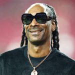Snoop Dogg sorprende a sus fanáticos tras anunciar que «dejará de fumar»